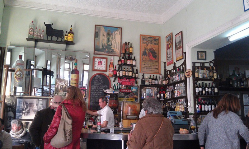 Tapas bar in Puerta de Santa Maria