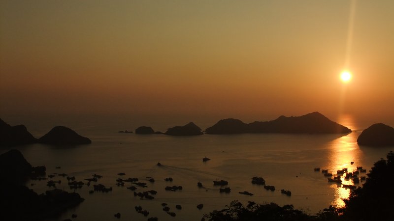 Lan Ha Bay, Sunset