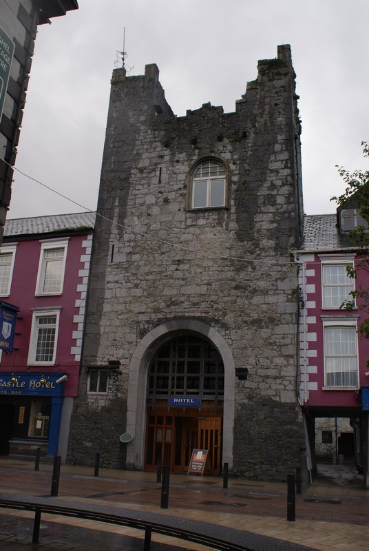 old castle hotel!