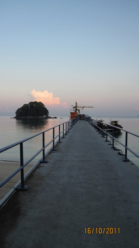 Jetty in the morning