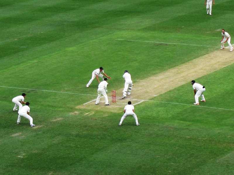 Hussey (?) defends a delivery from the prof, Vettori