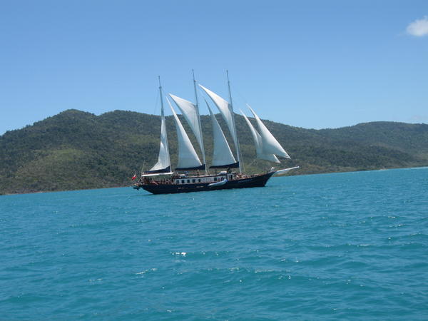 Sailing the Whitsundays