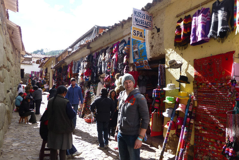 Through the markets to San Blas
