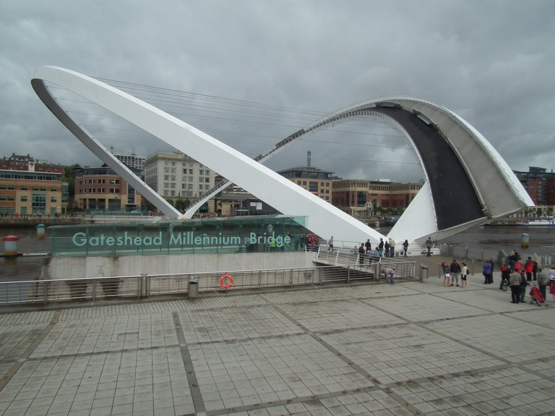 Gateshead Millenium Bridge #2