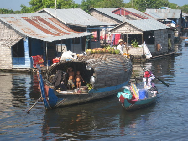 Boat trip to Battambang