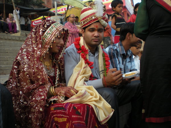 Varanasi - jeunes marries
