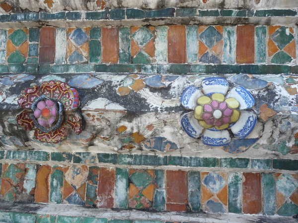 Wat Arun - detail bris de porcelaine