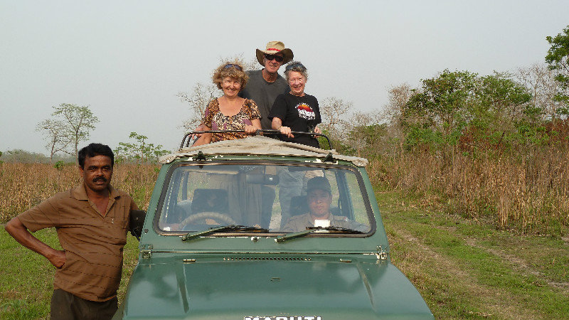 Kaziranga - avec notre chauffeur en jeep