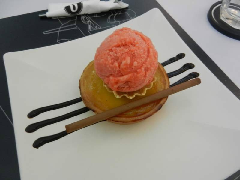 Dessert! Mmmmmm :)