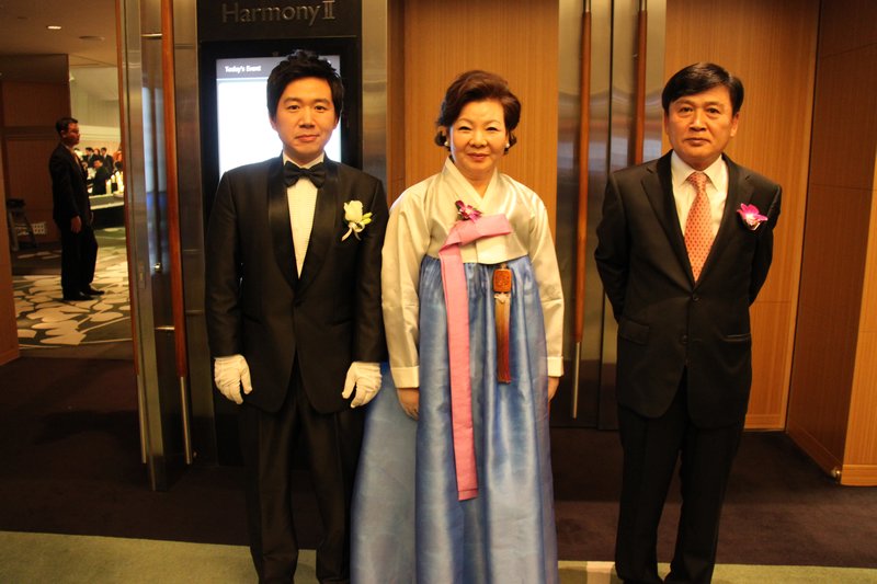Wedding #3 - Youngju (left), my mom's highschool friend (middle), her husband (right)