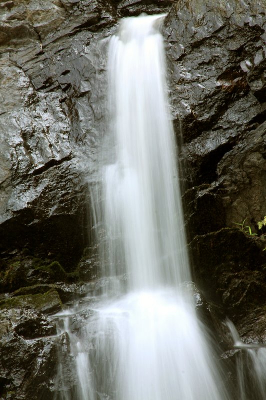 Irpu Falls