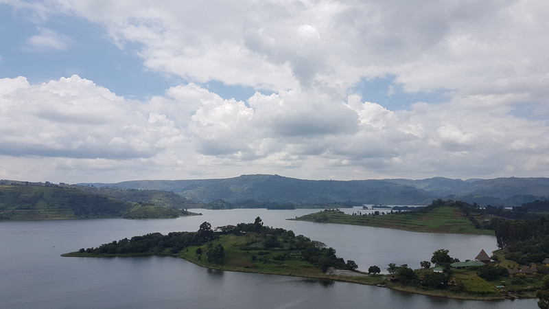 Lake Bunyonyi views