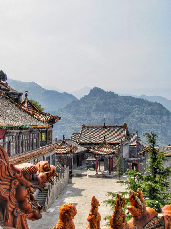 The Dragon Head Temple, Mianshan 