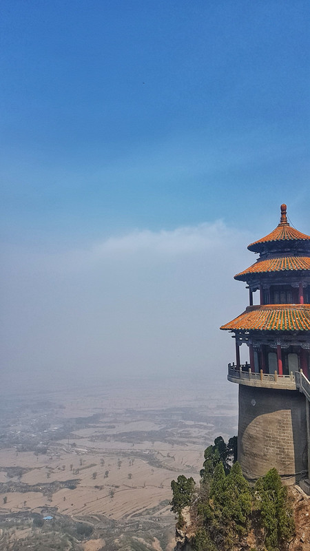 Looking out from Mianshan 