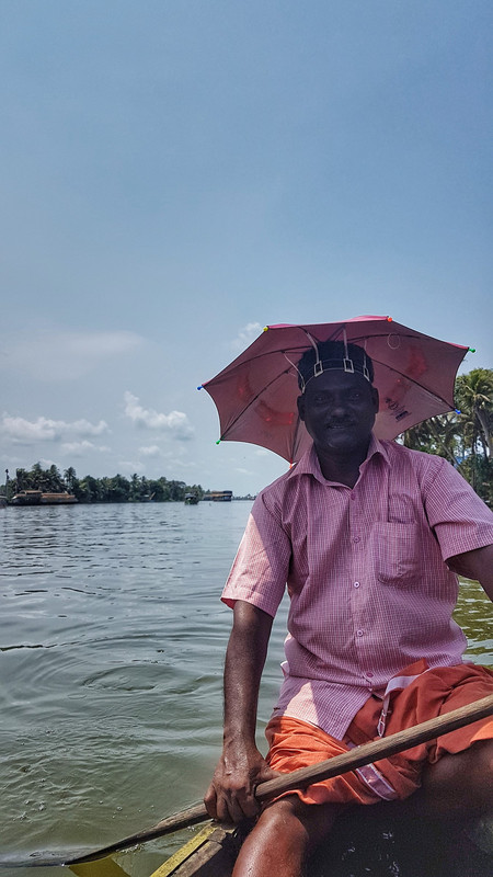 Our boatman, Alleppey