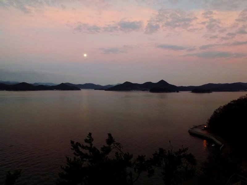 Moon Rise in Tongyeong