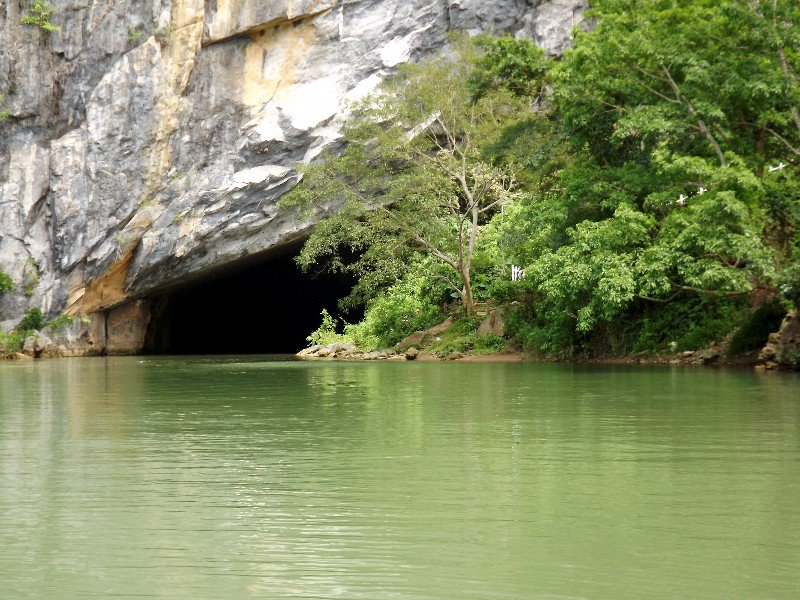 Phong Nha Cave opening