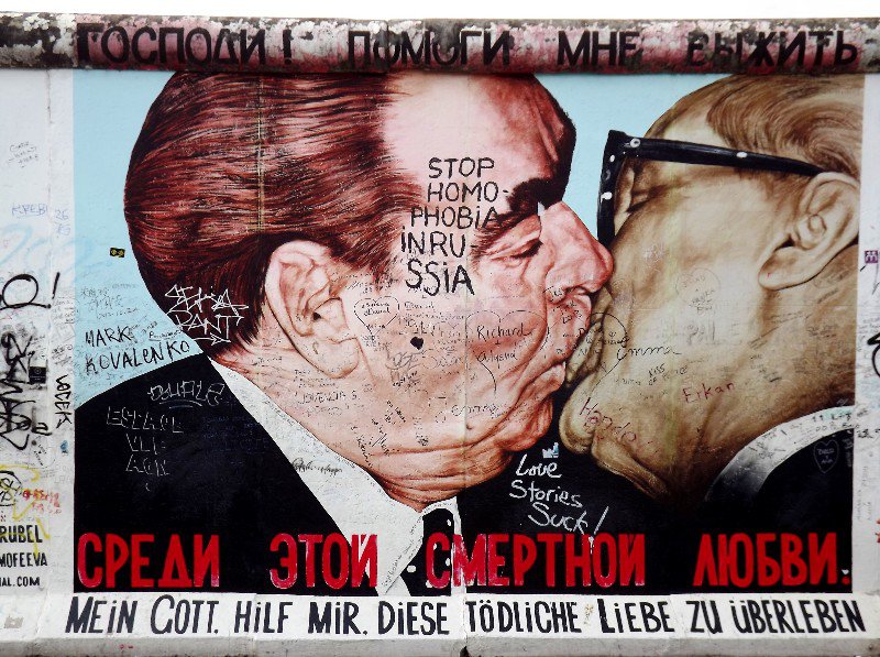 'The Kiss' on the Berlin Wall