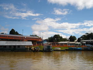 Palmiras, Brasil side, River Amazon,