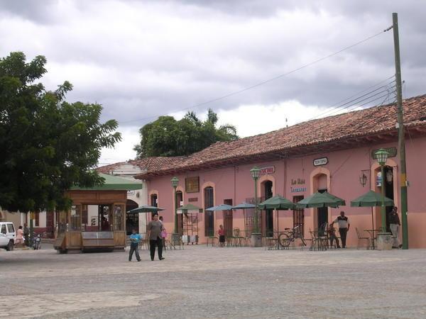 Restaurante Plaza Colonial