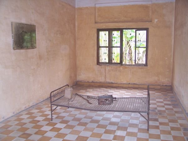 Torture cell at S21
