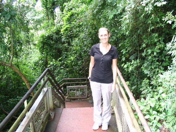 Donna in Iguazu National Park