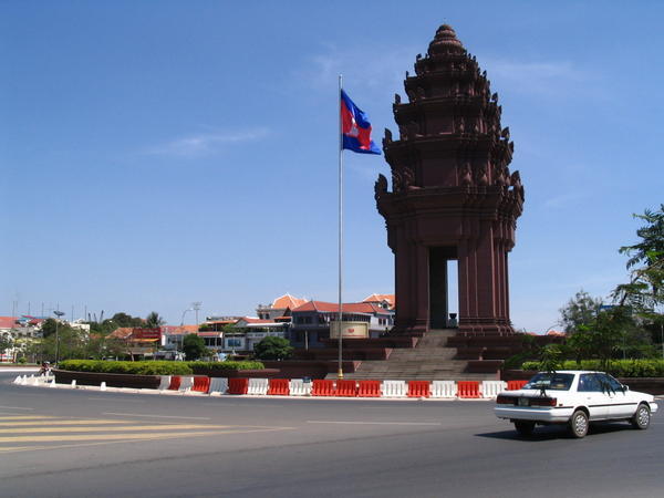 Independence monument in Phnom Penh