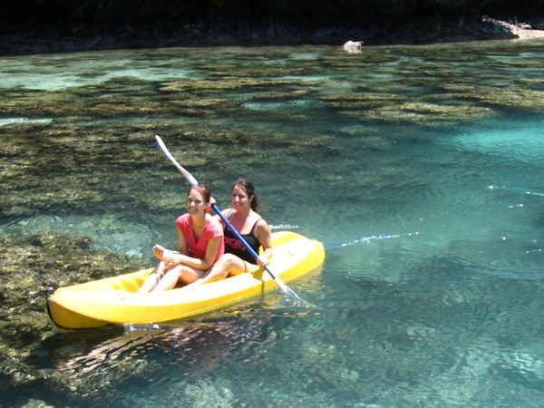 Julia and Lidia kayaking in the lagoon