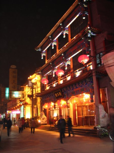 Nightlife in the remaining hutongs