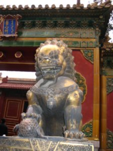 Roarrrr... lion in forbidden city
