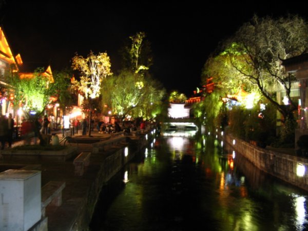 another pretty canal at night