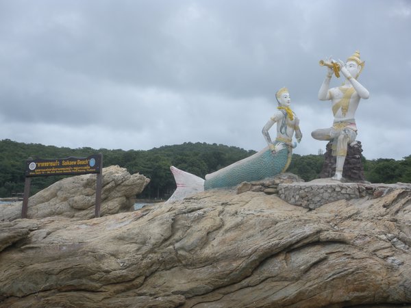 Weird statues at the end of Sai Kaew beach