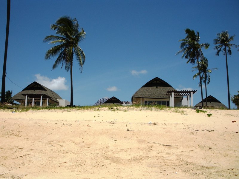 New resort being built on Maenam beach