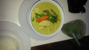 Green curry and mojitos