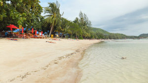 Sairee beach