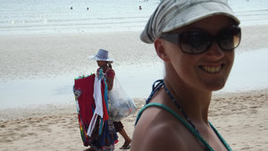 Donna and the beach hawker lady