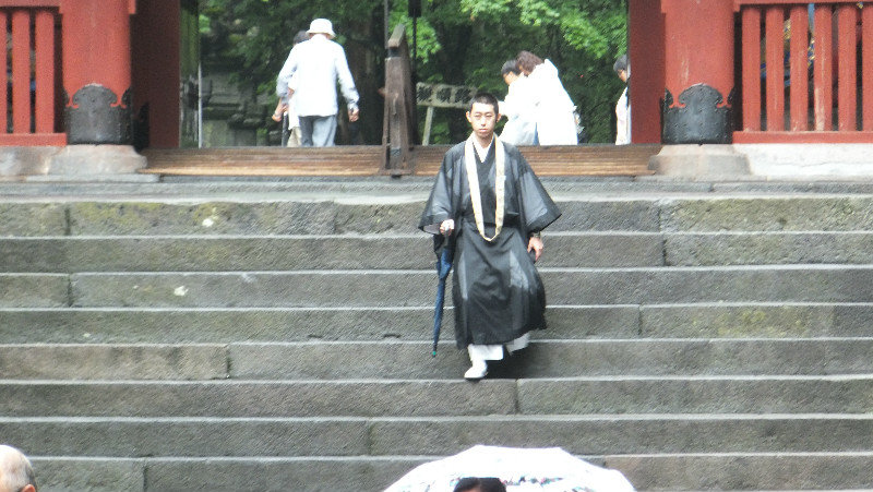 Priest walking in the Taiyuin mausoleum