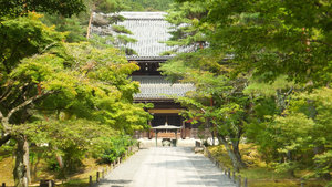 Approach to Nanzen-ji
