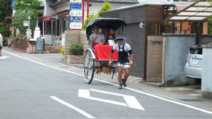 A real rickshaw runner