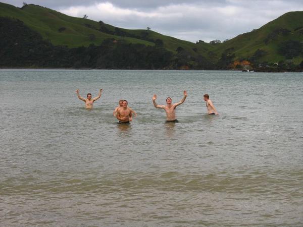 Boys in the Sea on the First Day, BRRRRR!