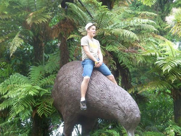 Sean molesting a kiwi