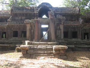 The rear gate to Angkor Wat