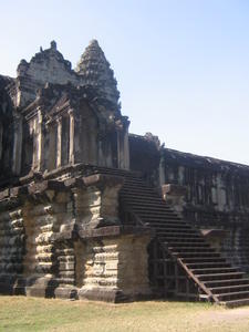 Angkor Wat, 14