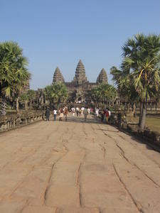 Angkor Wat, 24