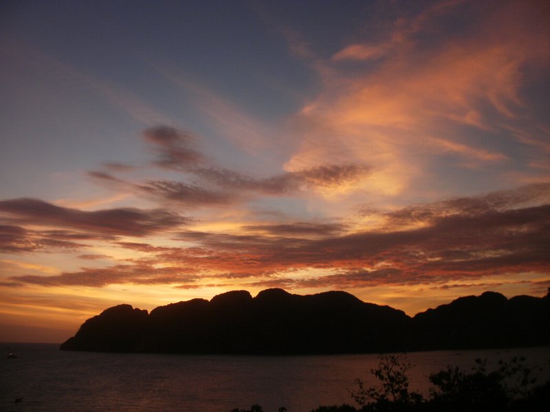 sunset at Ko Phi Phi