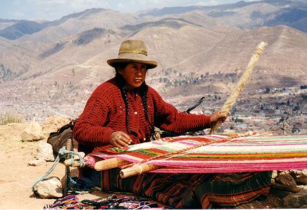 Cusco Weaver