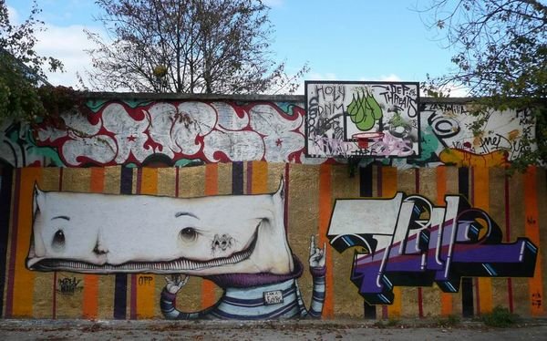 Graffit Art next to Celica Hostel