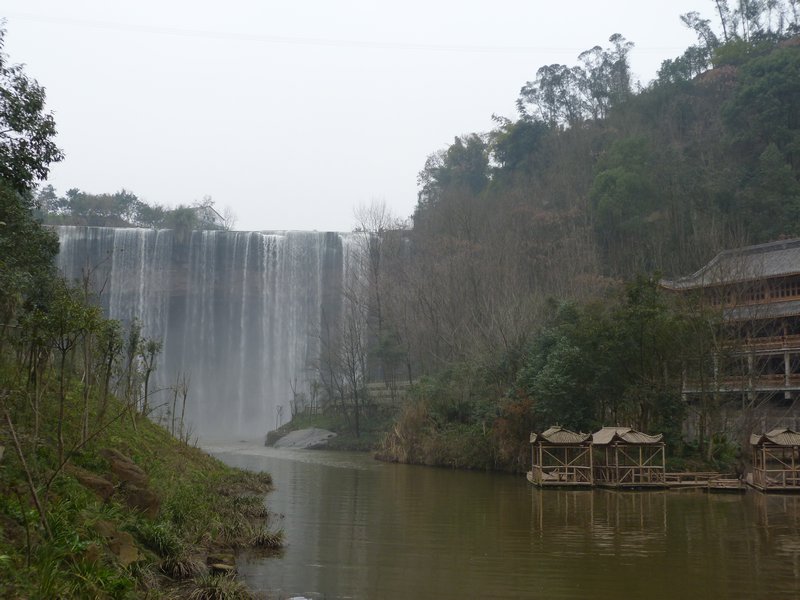 Qinglong Waterfall (2)