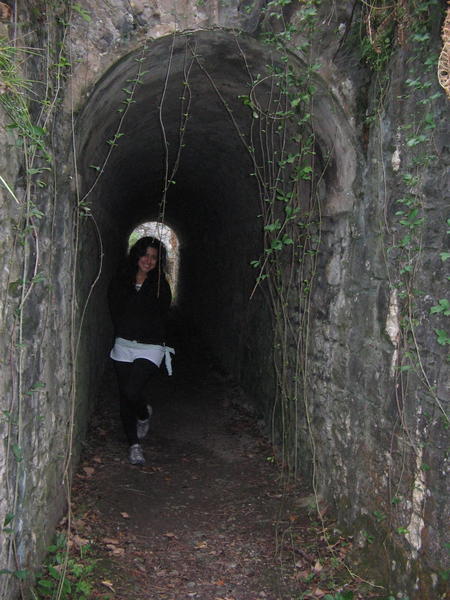 Look at me I am in a tunnel