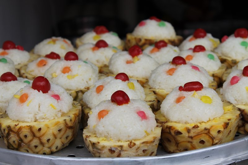 Pineapple rice cupcakes 